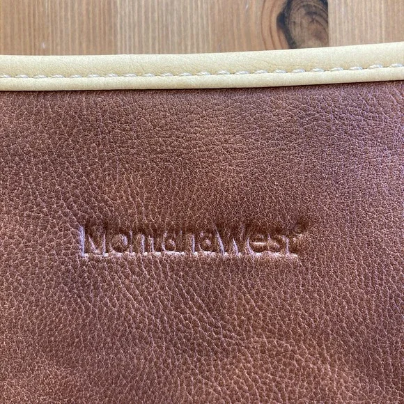 Montana West Purse Bag Brown Aztec Southwest Embossed Rivets Great Condition - Picture 2 of 16